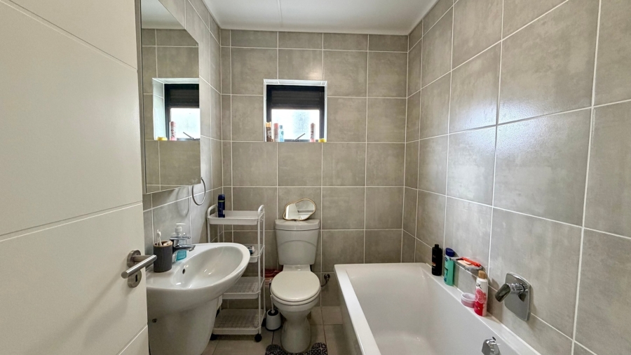 2 Bedroom Property for Sale in Greenbay Eco Estate Western Cape